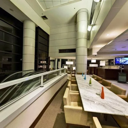 Imagem Flat disponível para venda no Mercure São Paulo Grand Plaza Paulista Hotel na Paraíso, com 30m², 1 dormitório e 1 vaga