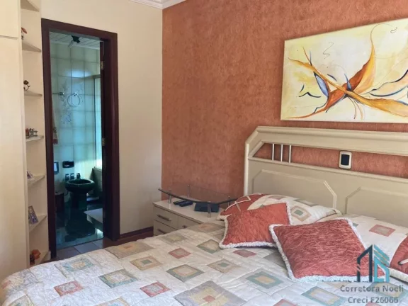 Imagem Apartamento Mobiliado, 03 quartos c/suíte, 02 vagas, 30 metros do shopping no Batel/Água Verde em Curitiba PR