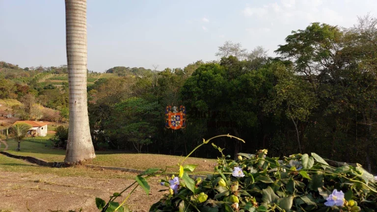 Imagem Sítio com 6 dormitórios à venda, 15000 m² por R$ 1.500.000,00 - Cachoeira - Atibaia/SP