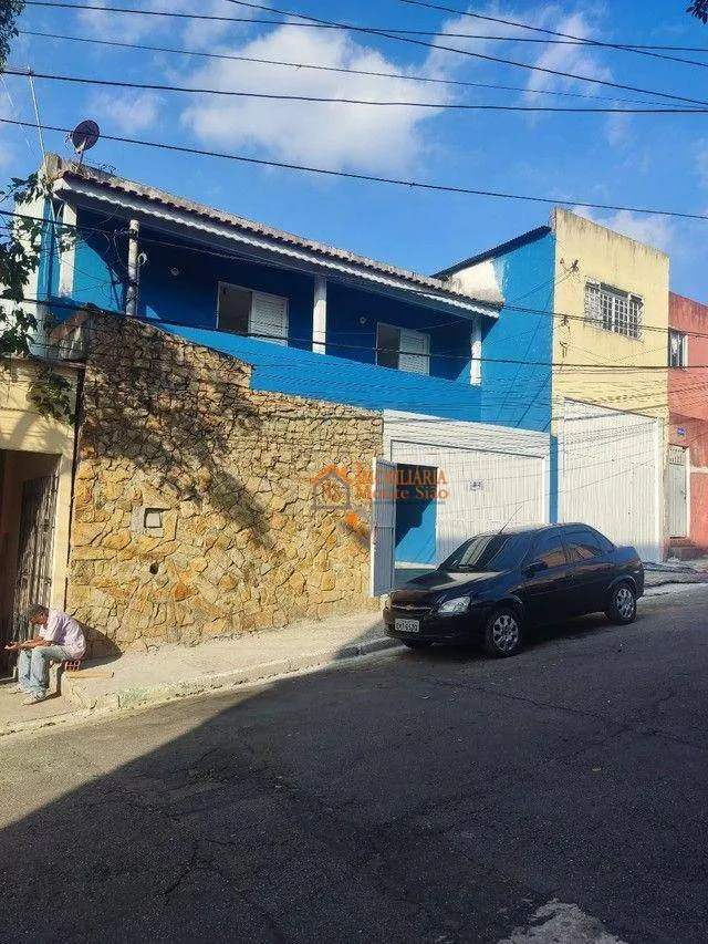 Imagem Sobrado com 3 dormitórios à venda, 180 m² por R$ 750.000,00 - Jardim Ottawa - Guarulhos/SP
