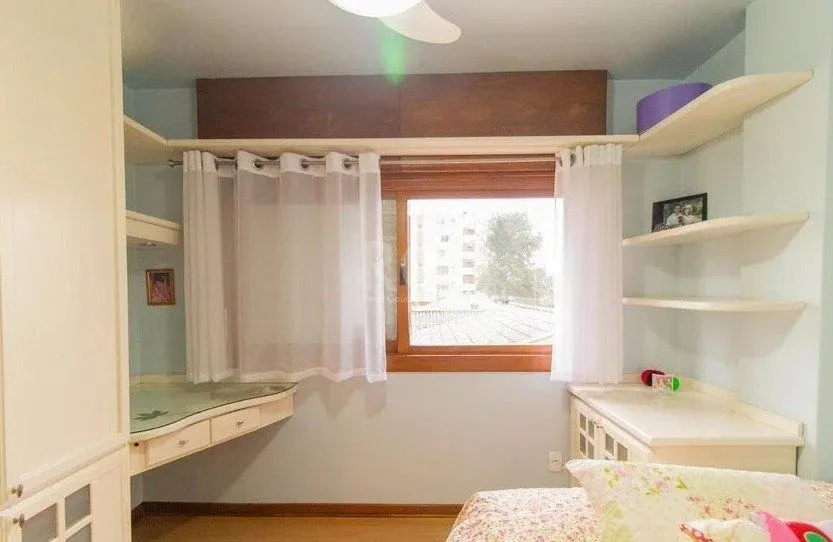 Imagem Ótimo apartamento de 120m² com 3 dormitórios e 1 vaga de garagem
