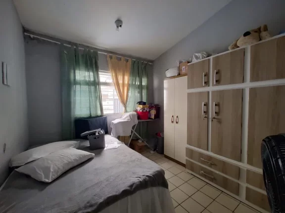 Imagem Casa para Venda em Recife, San Martin, 3 dormitórios, 2 banheiros, 1 vaga