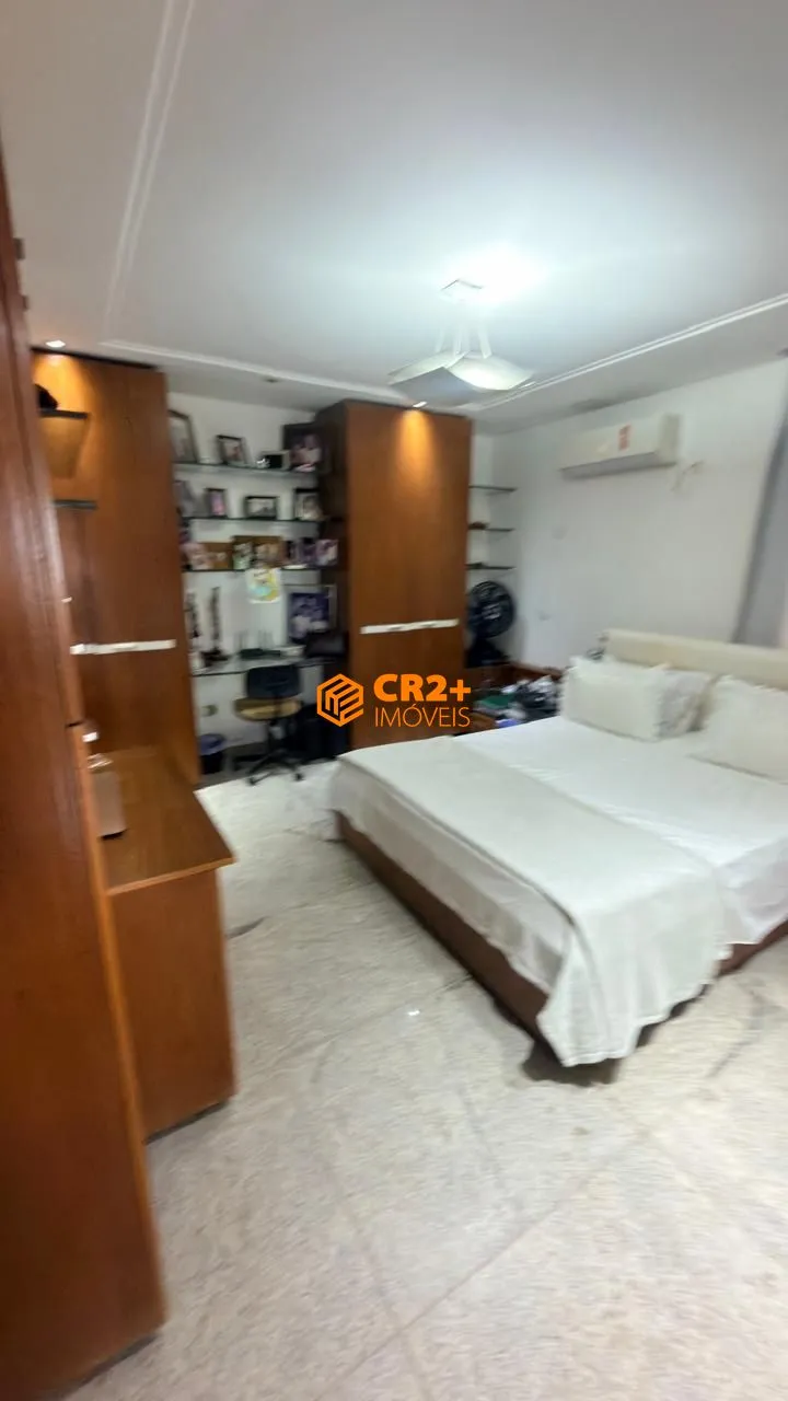 Imagem Vendo Cobertura com 318m² no Espinheiro