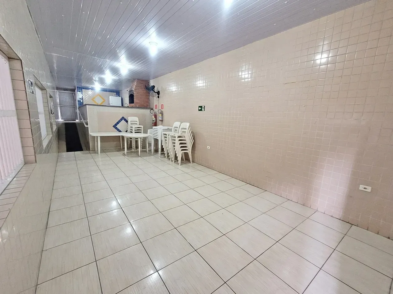Imagem Apartamento com 2 Quartos à Venda, 76 m² em Mirim - Praia Grande