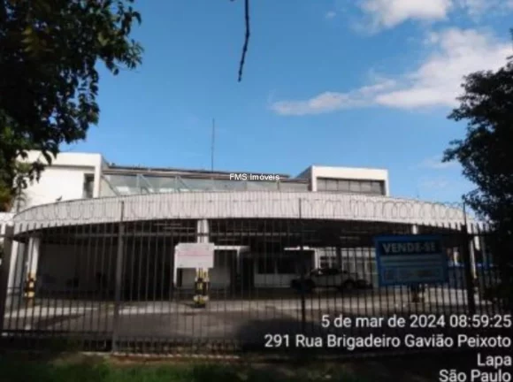 Imagem Prédio comercial com 935m² na Lapa.