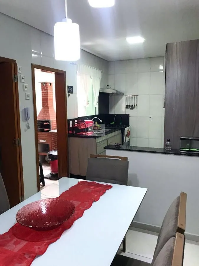 Imagem Casa em Condomínio fechado localizada na Cidade Patriarca