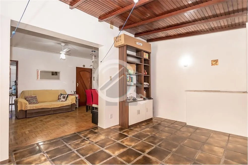 Imagem Apartamento três dormitórios, 2 banheiros com 87m², com espaçoso pátio , apt. reformado, com bo...