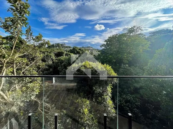 Imagem Casa de Condomínio em Golf Gardens - Carapicuíba