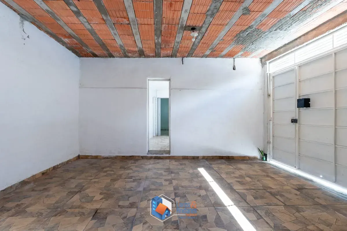Imagem Casa para venda em Parque Regina com 4 quartos, 138m²