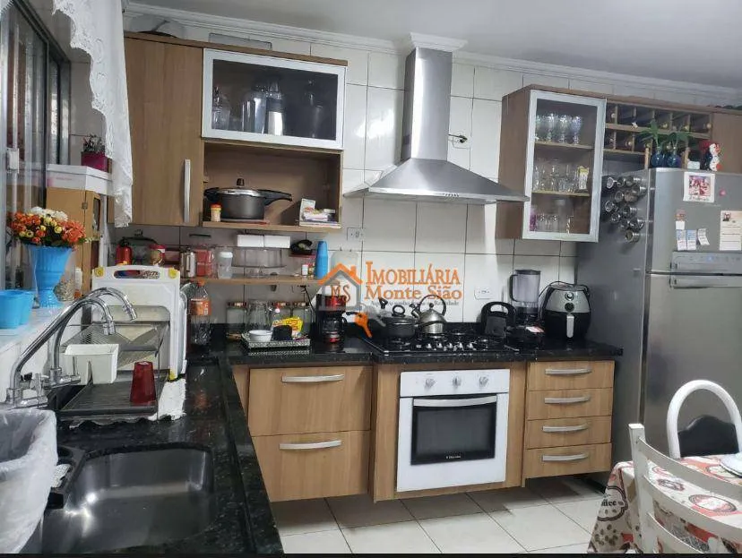 Imagem Sobrado com 2 dormitórios à venda, 137 m² por R$ 750.000,00 - Ponte Grande - Guarulhos/SP