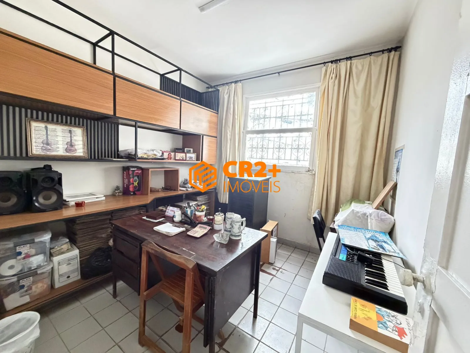 Imagem CASA À VENDA NO HIPÓDROMO - ESPAÇO, CONFORTO E ÓTIMA LOCALIZAÇÃO- 360m²