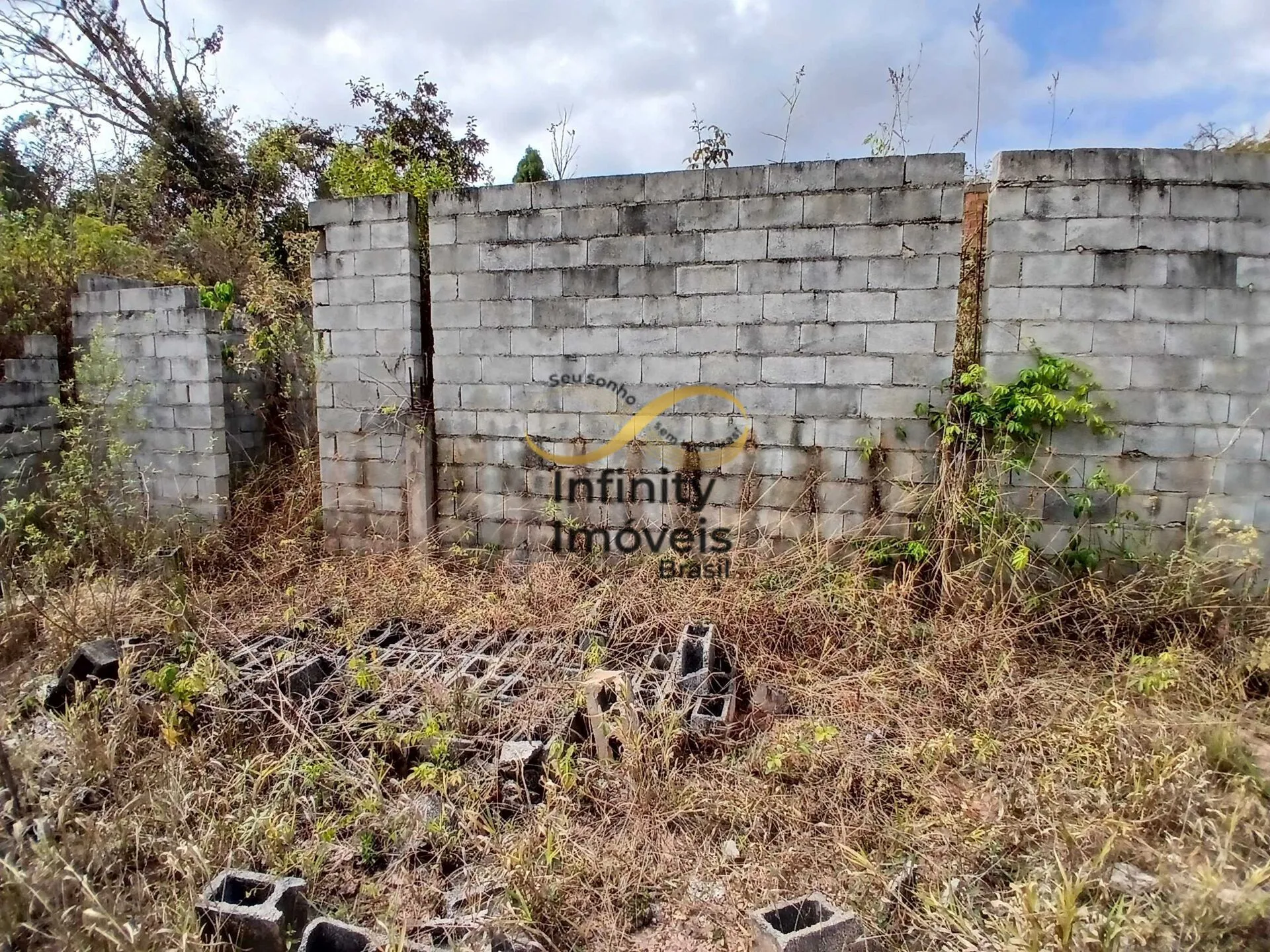 Imagem TERRENO PARA SÍTIO OU MORADIA EM JUATUBA