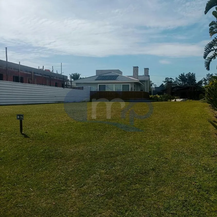 Imagem Terreno a venda no Condominio Horizontal Ocean Side em Torres/RS
