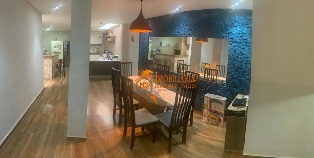 Foto do imóvel Sobrado com 3 dormitórios à venda, 150 m² por R$ 650.000,00 - Jardim Toscana - Guarulhos/SP