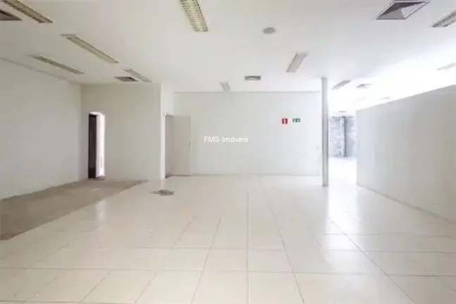 Imagem Prédio comercial com 391m2 em Santo Amaro