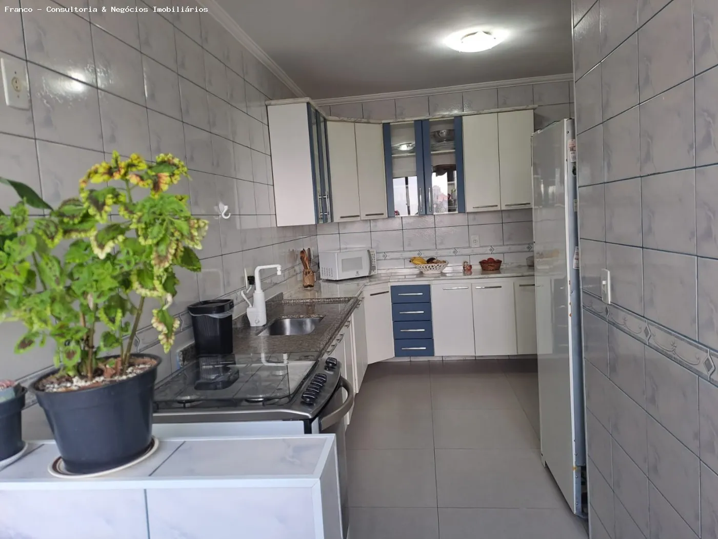 Imagem Apartamento para Venda em São Caetano do Sul, Nova Gerty, 2 dormitórios, 1 banheiro, 2 vagas