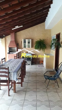 Imagem Linda casa com piscina e Edícula no JD Novo 1!