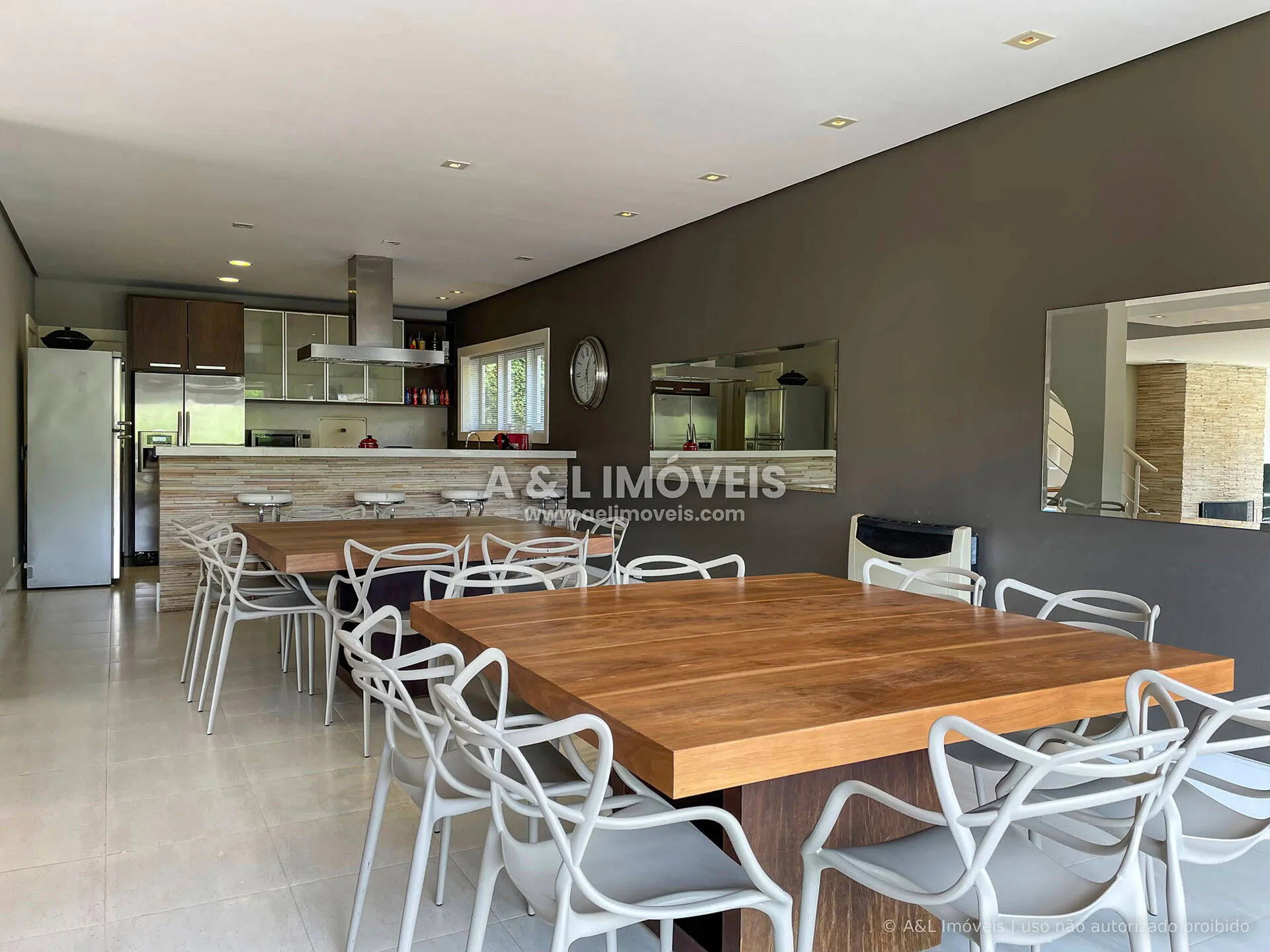 Imagem Casa à venda em Campos do Jordão | 7 suítes | 500,00 m² privativos