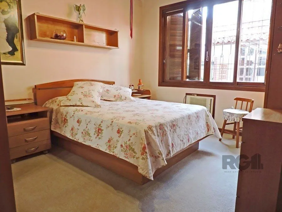Imagem Casa 4 Dormitórios Bairro Gloria