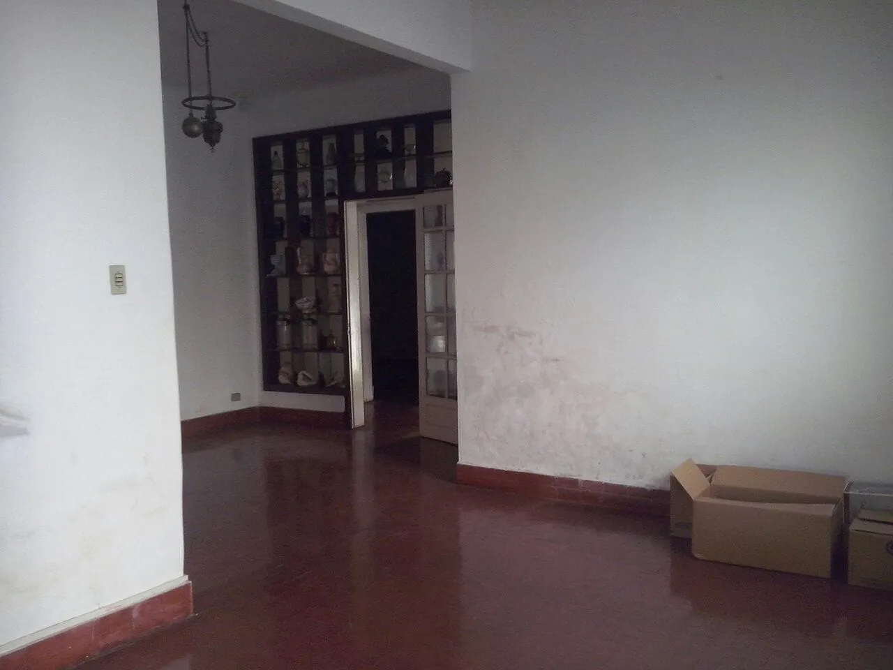 Imagem Comercial à venda e locação 5 Quartos, 2 Suites, 3 Vagas, 650M², Centro, Pindamonhangaba - SP