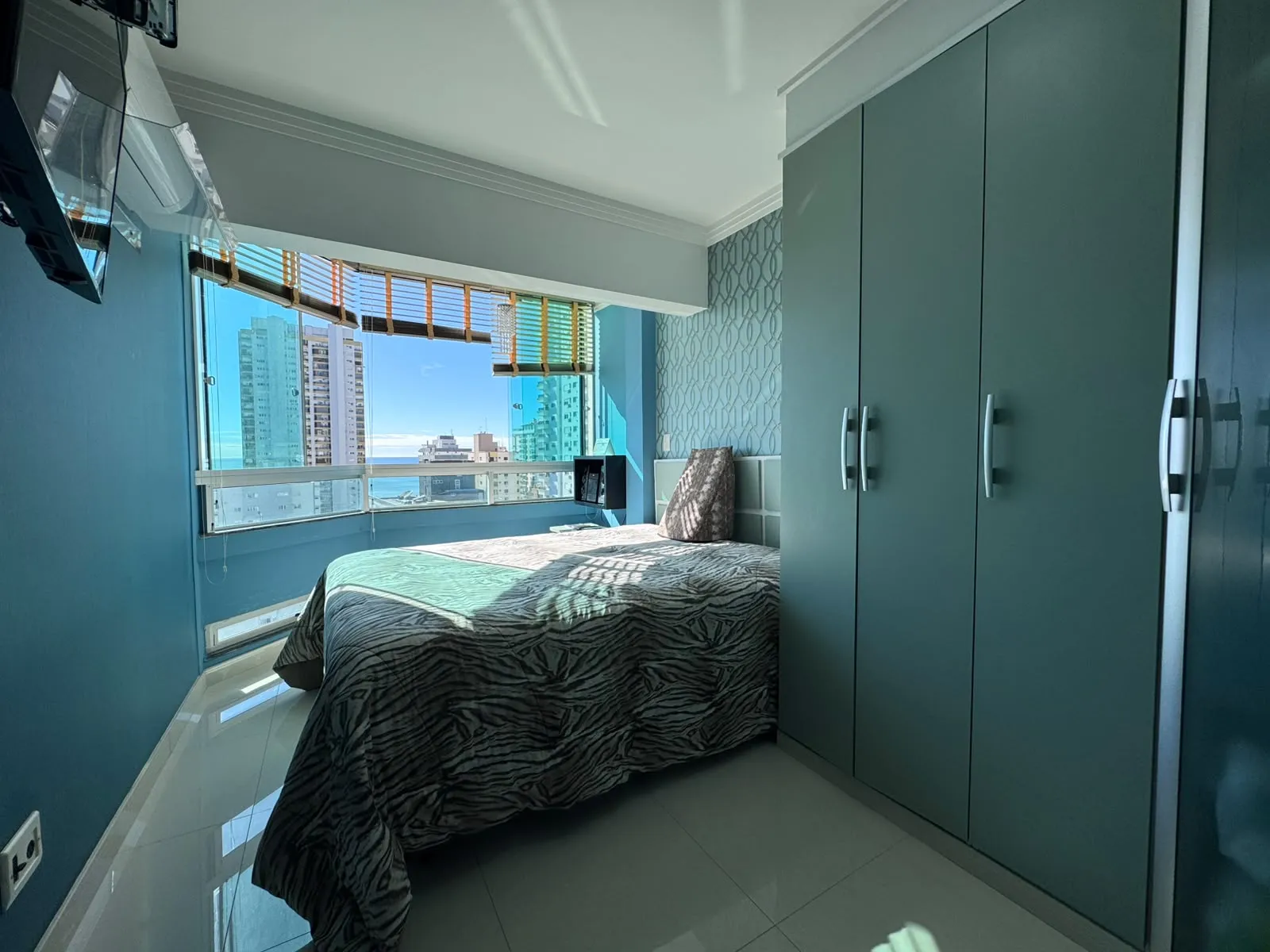 Imagem Apartamento com vista para o mar à venda com 115m2 por R$ 1.850.000,00