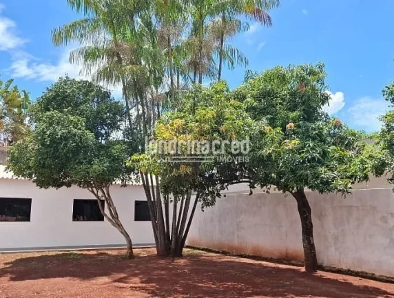 Casa à venda com 3 quartos, 2 banheiros e amplo terreno de 450 m² – conforto e espaço para toda a família