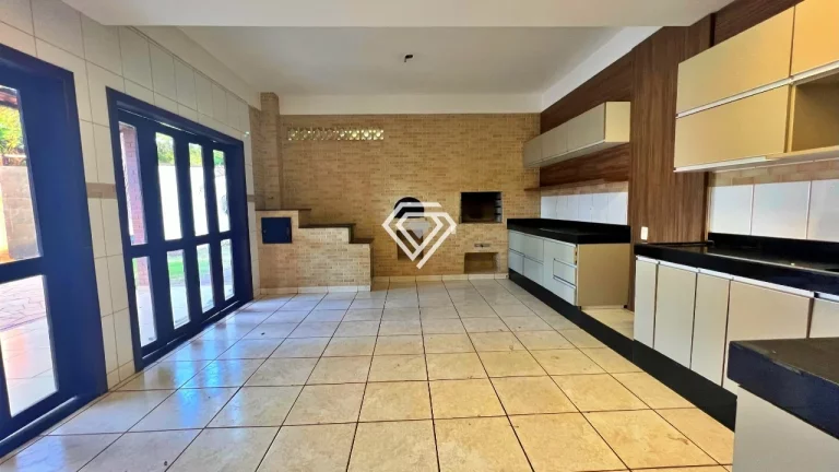 Imagem Sobrado com 398 m² à Venda na 204 Sul