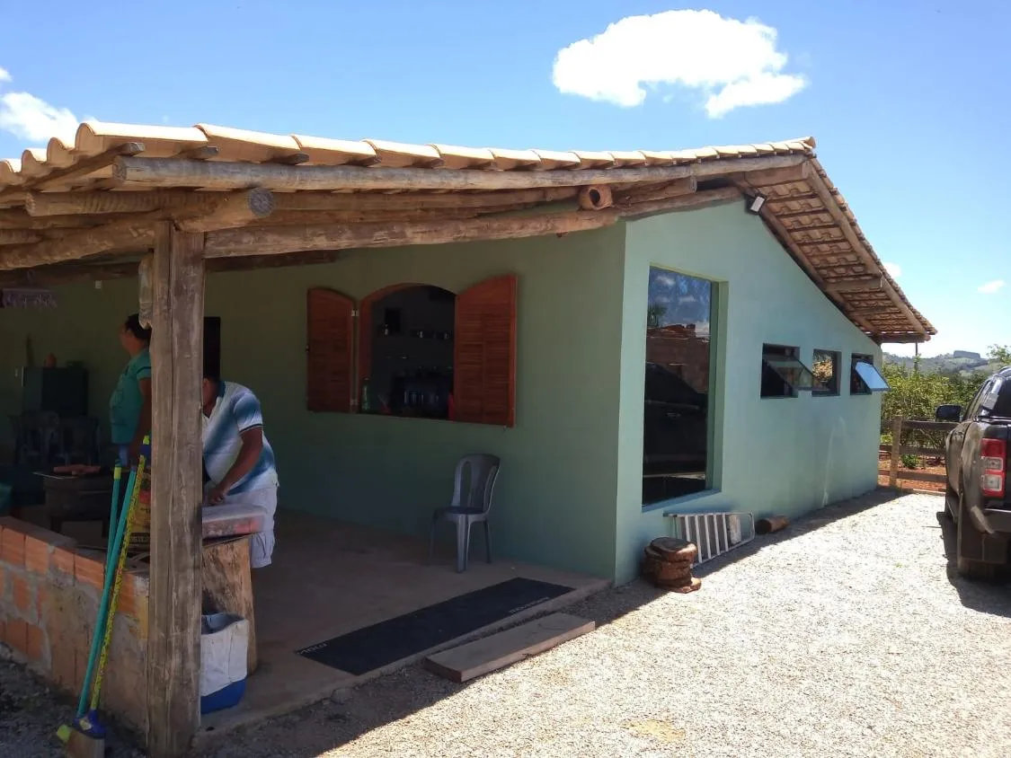 Imagem Oportunidade Única! Chácara à Venda em Crucilândia com 1.240 m² de terreno