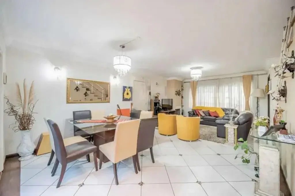 Imagem Sobrado com 3 Quartos à Venda, 170 m² em Parque Continental - São Paulo