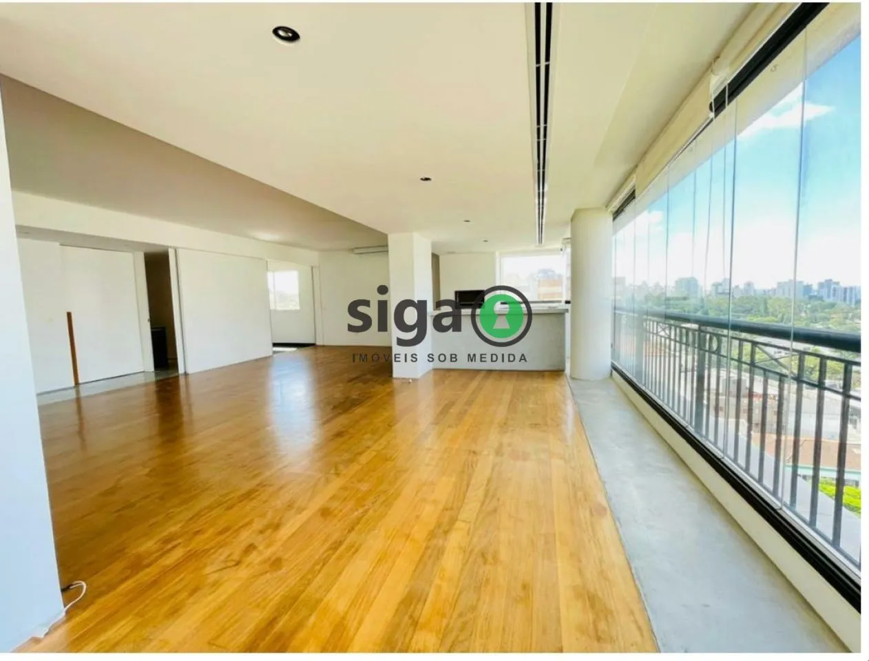Imagem Apartamento a venda ou locação em Perdizes, com 3 suites, 4 vagas, em 215m²