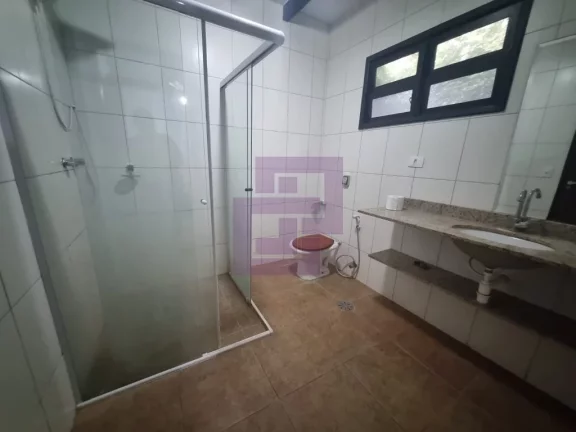 Imagem Casas / Padrão na cidade de Guarujá