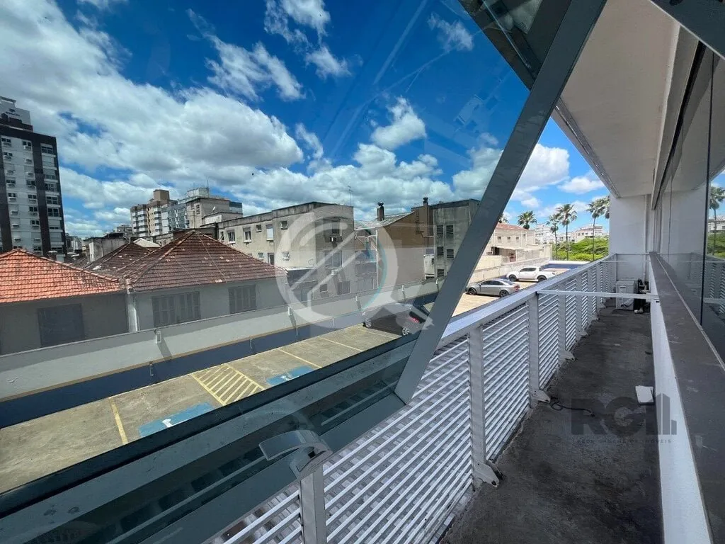 Imagem Sala Comercial Sofisticada em frente ao Parque da Redenção - Bom Fim, Porto Alegre Para quem busca...