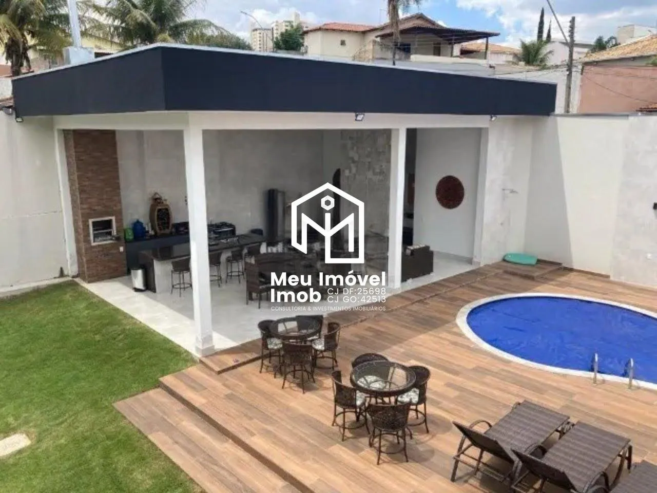 Imagem SHA Conjunto 6 Arniqueiras Res Village 5 Quartos 767 m²