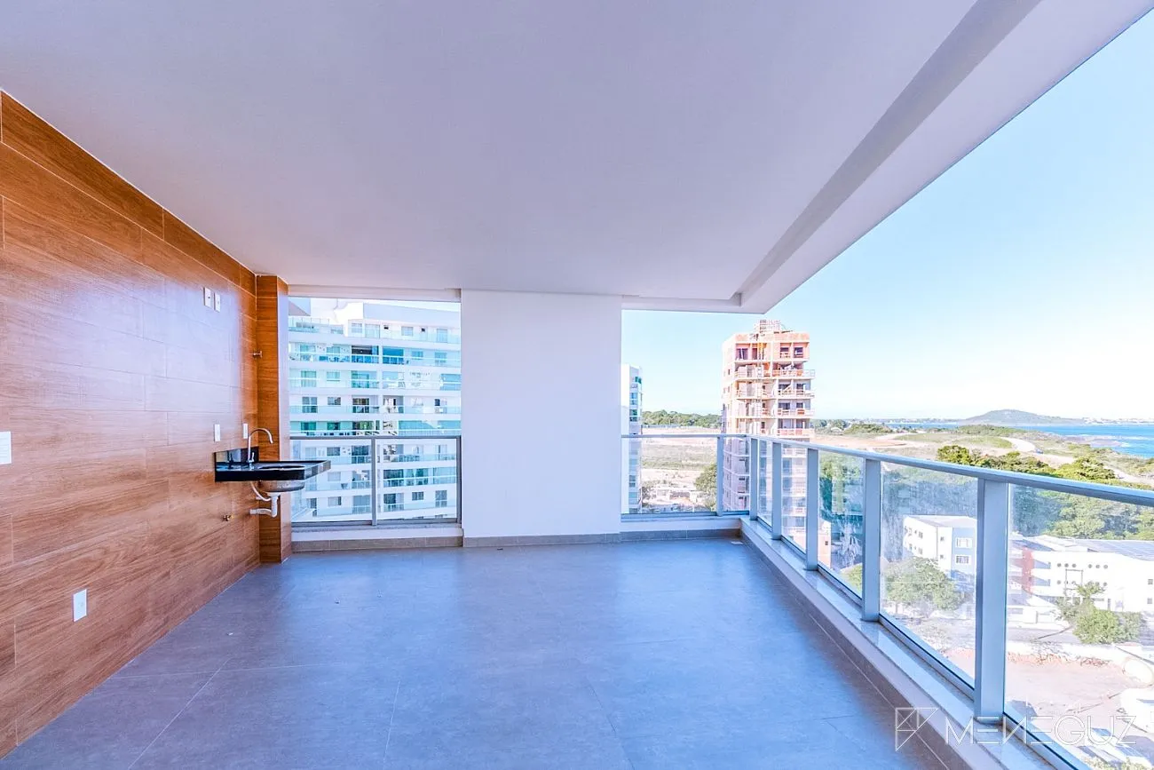 Imagem Apartamento 3 Quartos (3 Suíte) na Praia do Morro - Vista para o Mar e Lazer Completo na Cobertura
