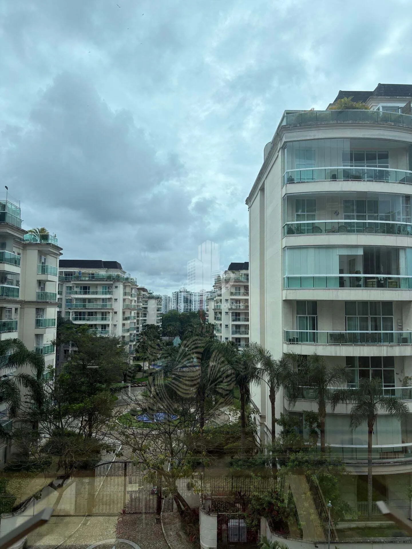 Imagem Sala comercial para alugar no bairro Zona Oeste em Rio de Janeiro/RJ