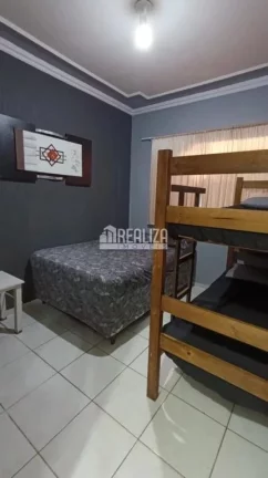 Imagem Casa à venda no bairro Jardim Elza Amuí I em Uberaba