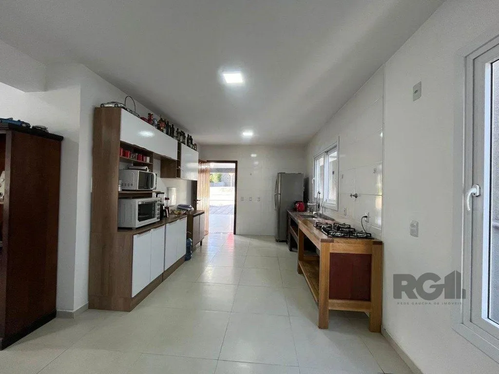 Imagem Casa Venda Cond Piscina 3 dorm suite - 225m², Hipica