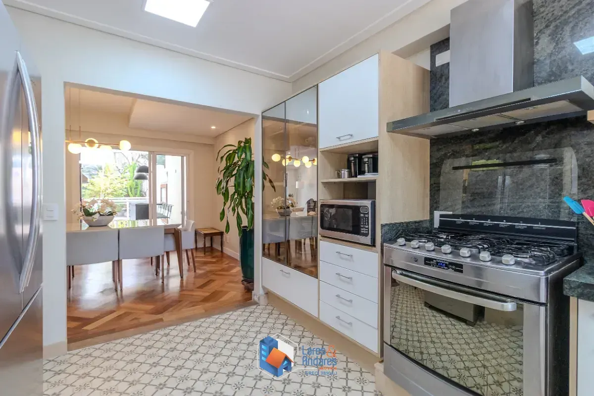 Imagem Casa em condomínio para venda em Jardim Prudência com 5 quartos, sendo 3 suítes, 329m²
