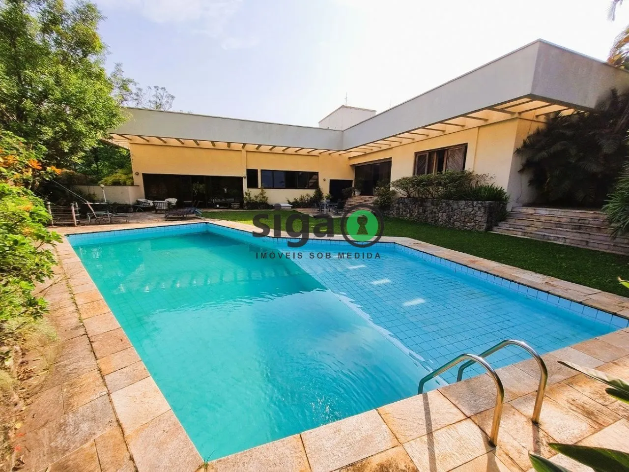 Imagem Casa a venda no Jardim Leonor com 5 quartos