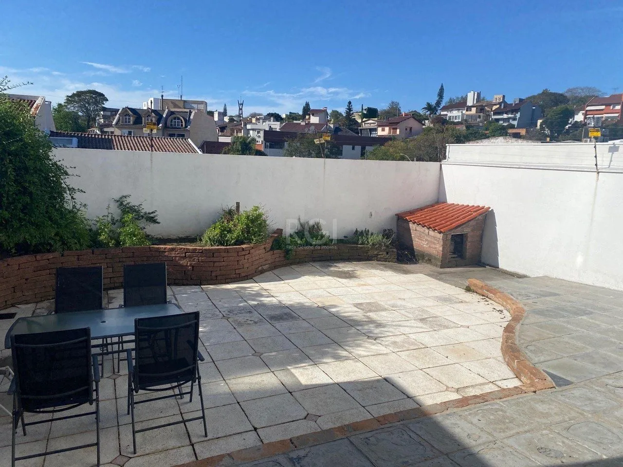 Imagem Casa para Venda - 378m², 4 dormitórios, sendo 1 suites, 2 vagas - Chácara das Pedras