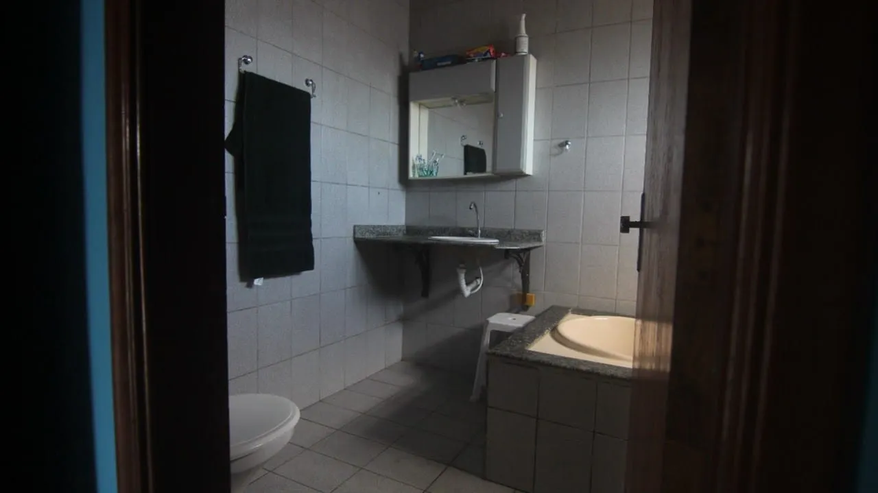 Imagem Casa à venda 3 Quartos, 1 Suite, 4 Vagas, 300M², Residencial Comercial Vila Verde, Pindamonhangaba - SP