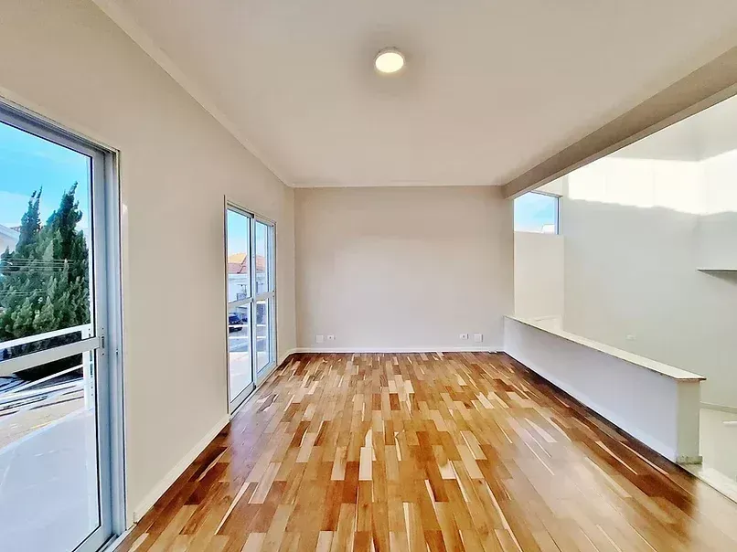 Imagem Belíssima Casa São 4 suítes com sacada, 6 banheiros, + sala de TV e escritório, sala dupla com l...