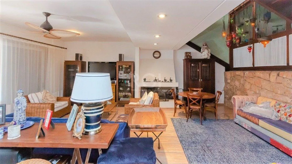 Imagem Casa De 602m², Bairro Bela Vista