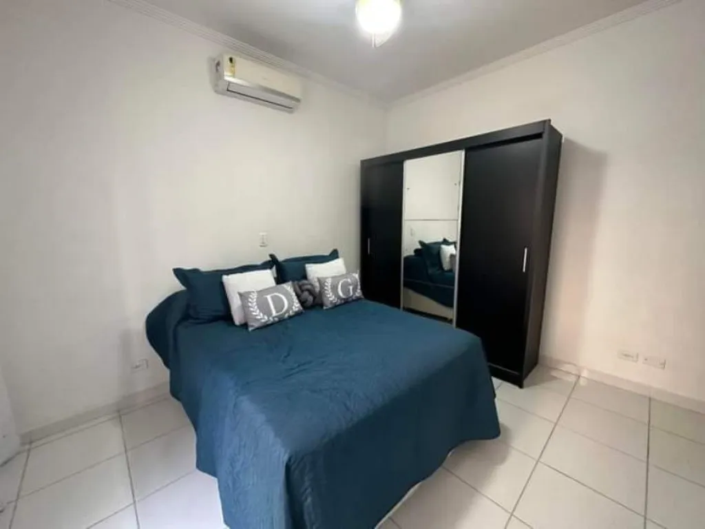 Imagem CASA COM 129,00 m² - AVIAÇÃO - PRAIA GRANDE SP