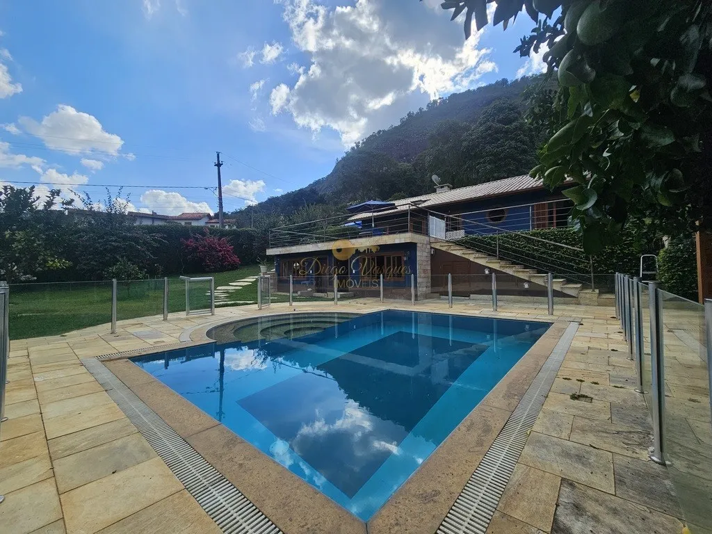 Foto do imóvel Casa em Condomínio para Venda em Teresópolis / RJ em Estrada Adelino Dias