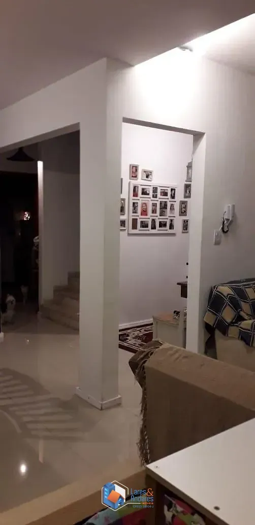 Imagem Sobrado para venda em Planalto Paulista com 4 quartos, sendo 4 suítes, 220m²