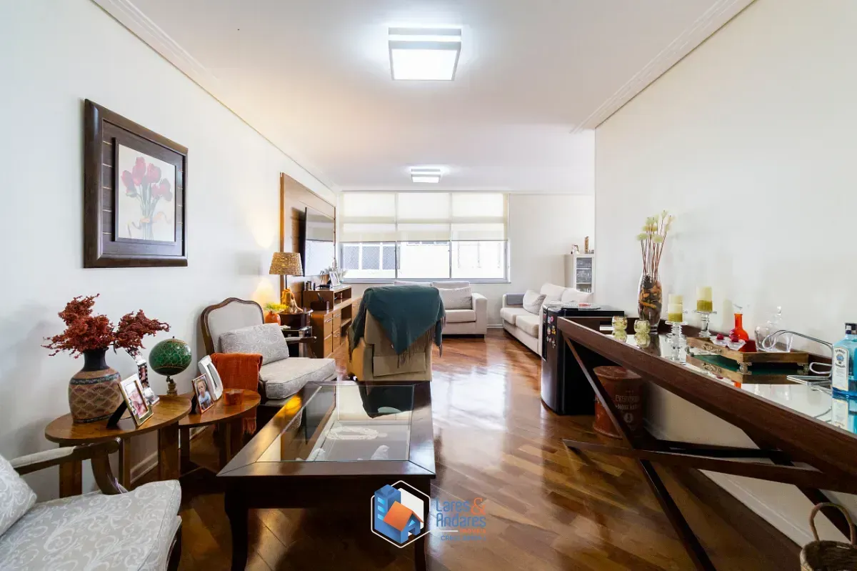 Imagem Apartamento para venda em Santa Cecília com 3 quartos, sendo 1 suíte, 176m²