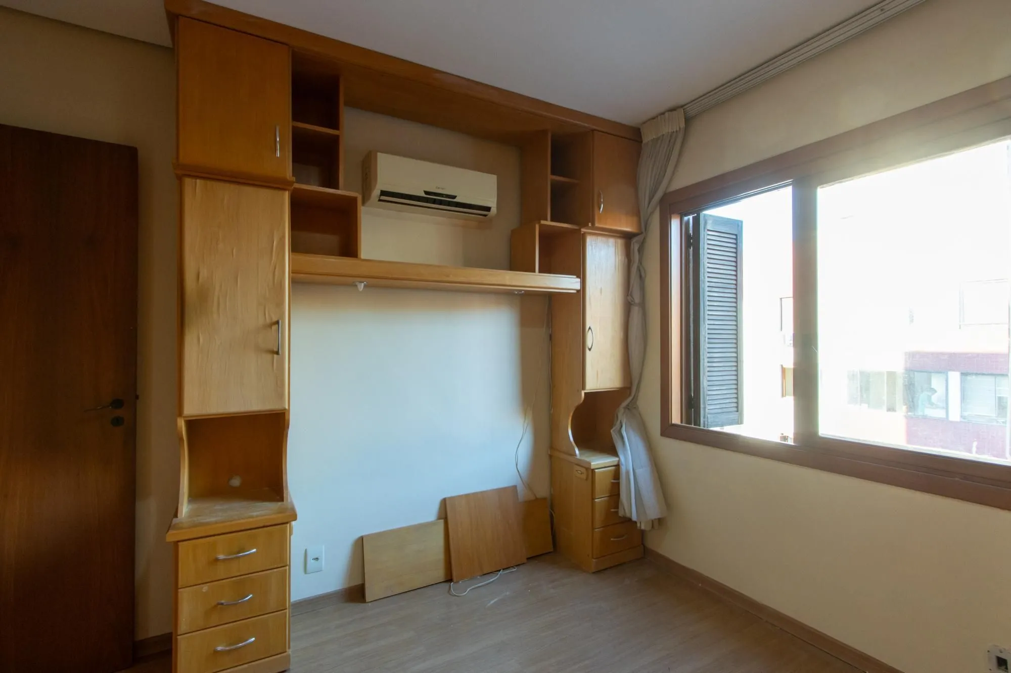 Imagem COBERTURA 2 QUARTOS, 2 VAGAS INDIVIDUAIS ESCRITURADAS, ELEVADOR - BAIRRO SANTO ANTONIO