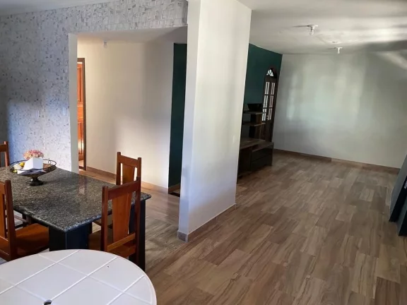 Imagem LINDA CASA COM 3 QUARTOS E 1 SUÍTE A VENDA COM PISCINA NA PRAIA DO MORRO GUARAPARI-ES