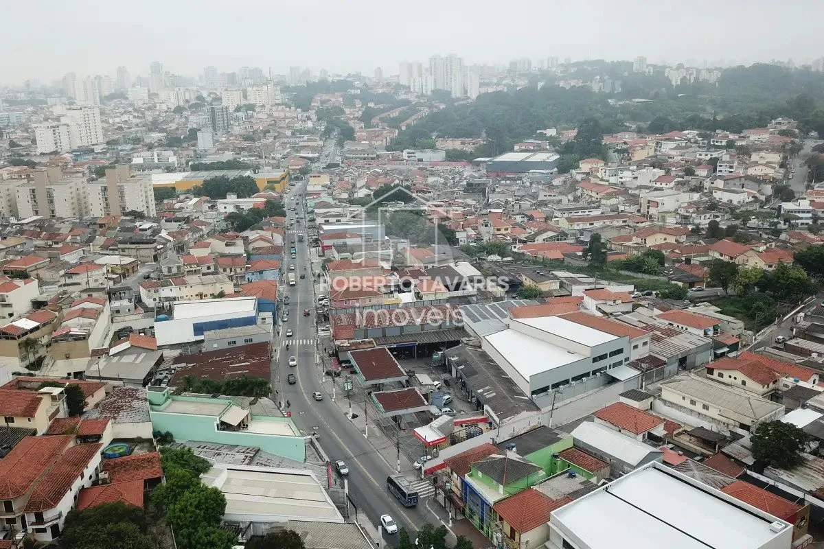 Imagem Oportunidade para construtores e investidores!!! 2.629m² - Esquina - Testada de 73m!